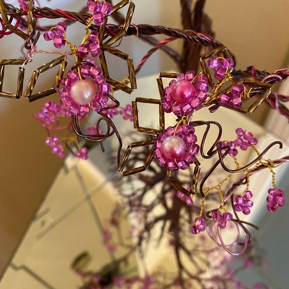 Pink blossoms on brown tree  (25%=$63) lowest price ever (excluding coupons) - Picture 4 of 8